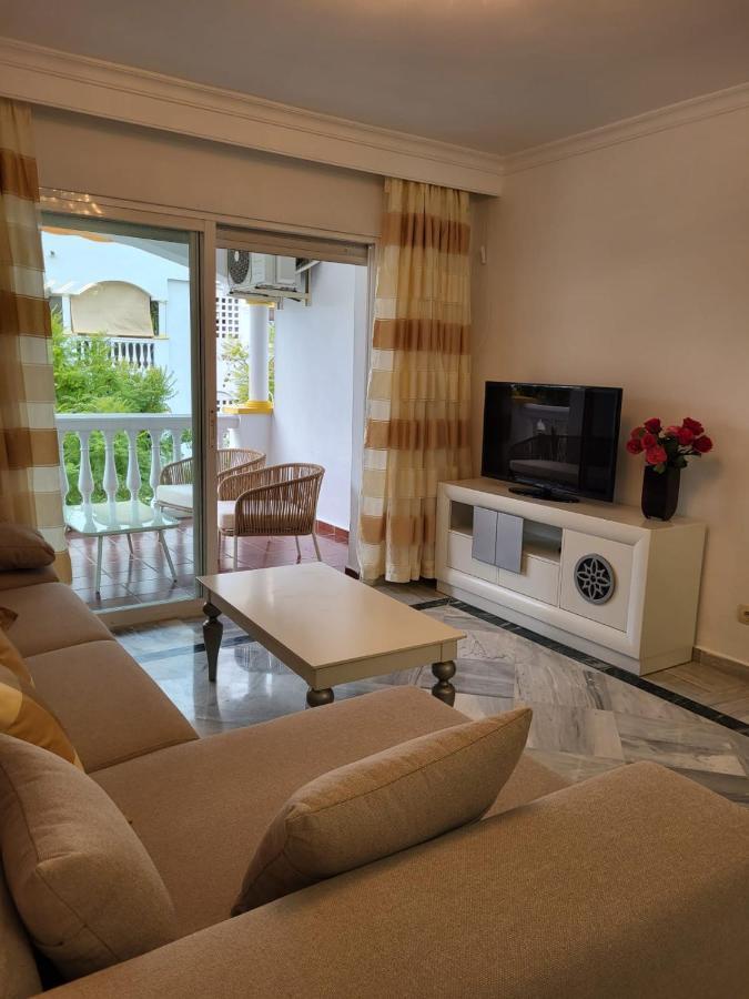 Сozy 2 Bedroom Apartment In Best Area Of Marbella Exterior photo